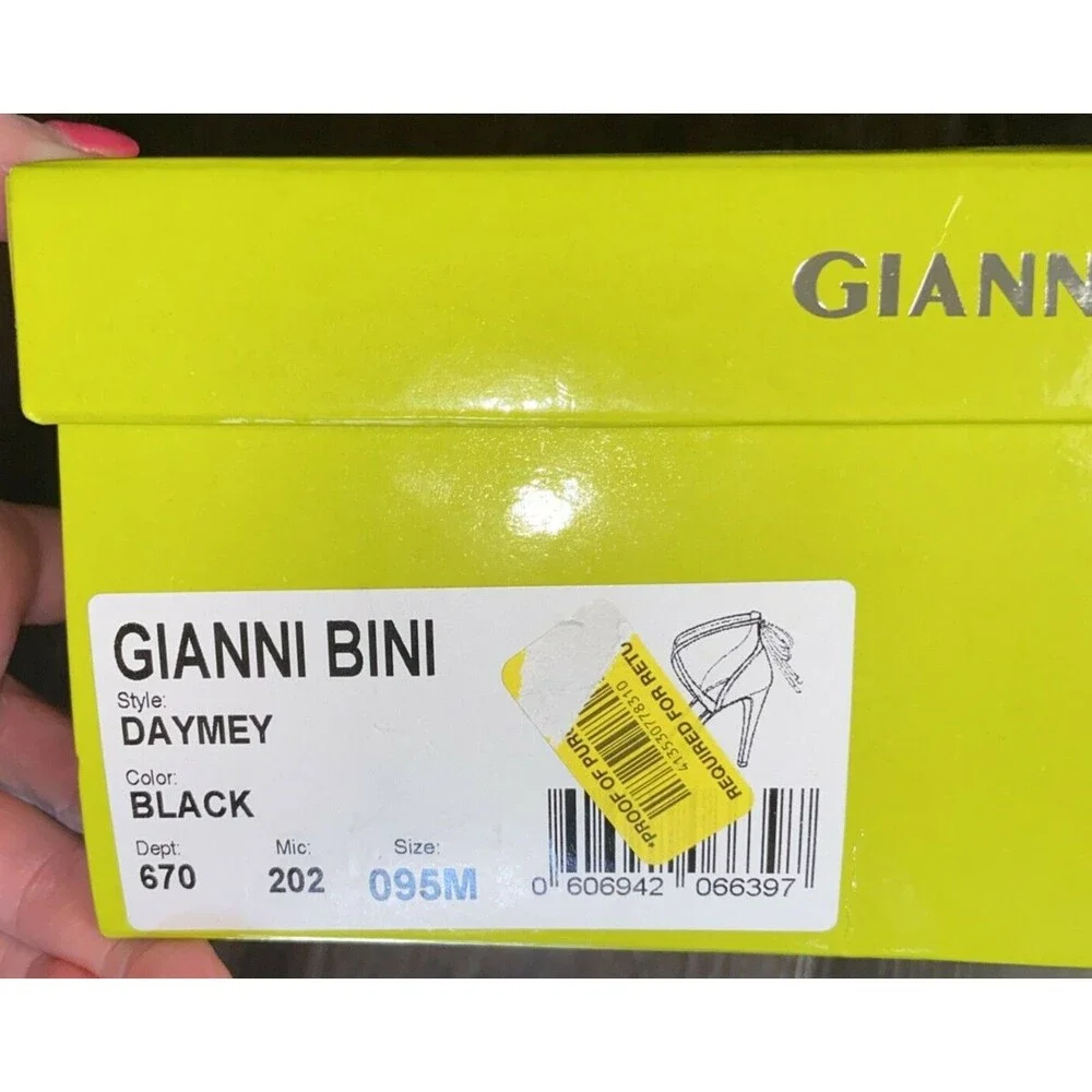 Gianni Bini Daymey Black Suede Heels Wrap Around Ankle Strap 9.5 M